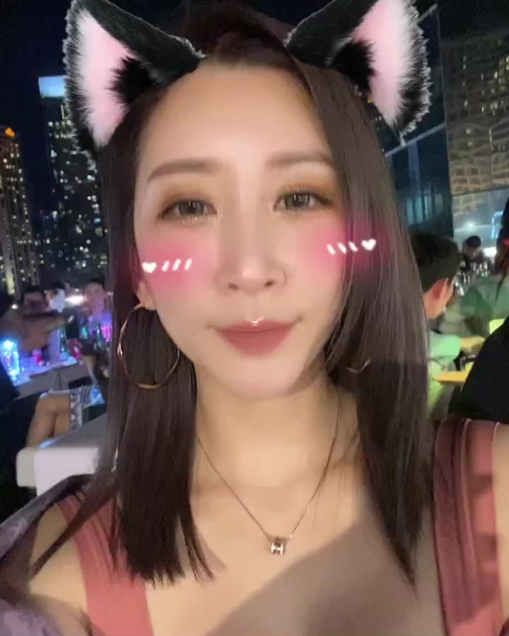 @张云曦 (Zhang Yun Xi)