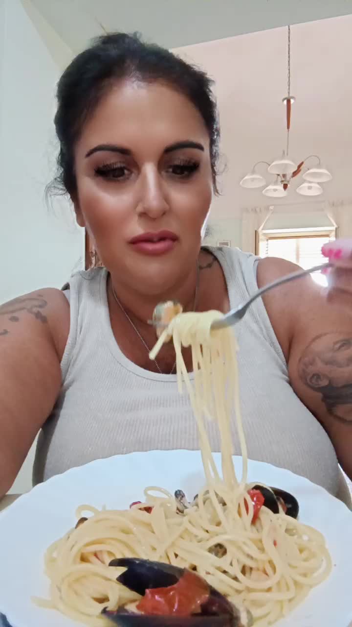@Silvia🩵