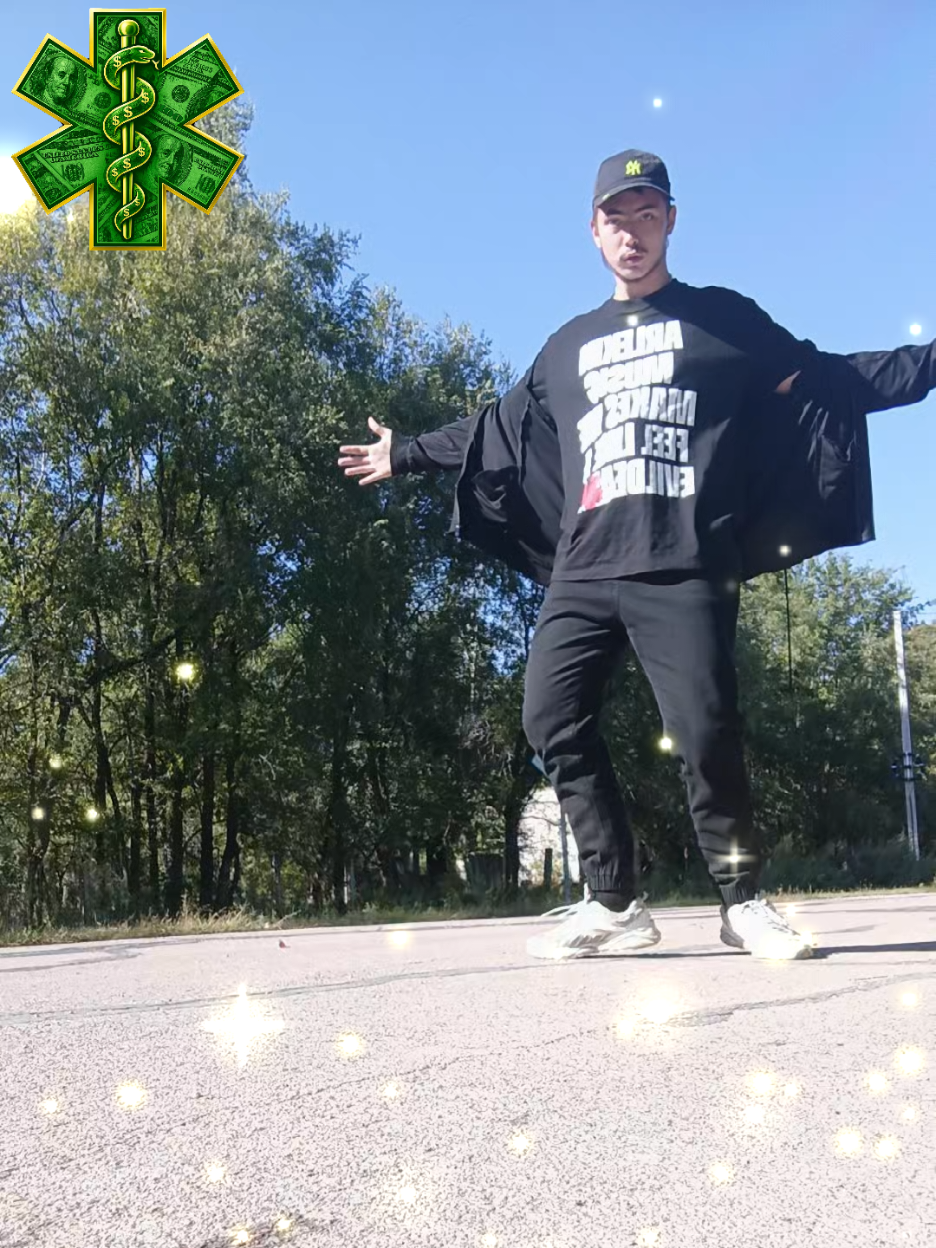 @Arlekino
