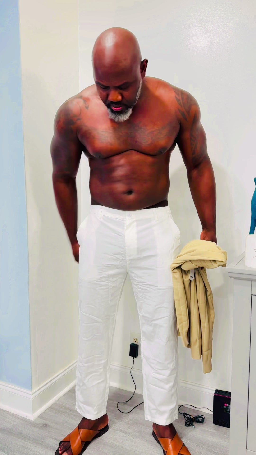 @UniverseALL Fitness
