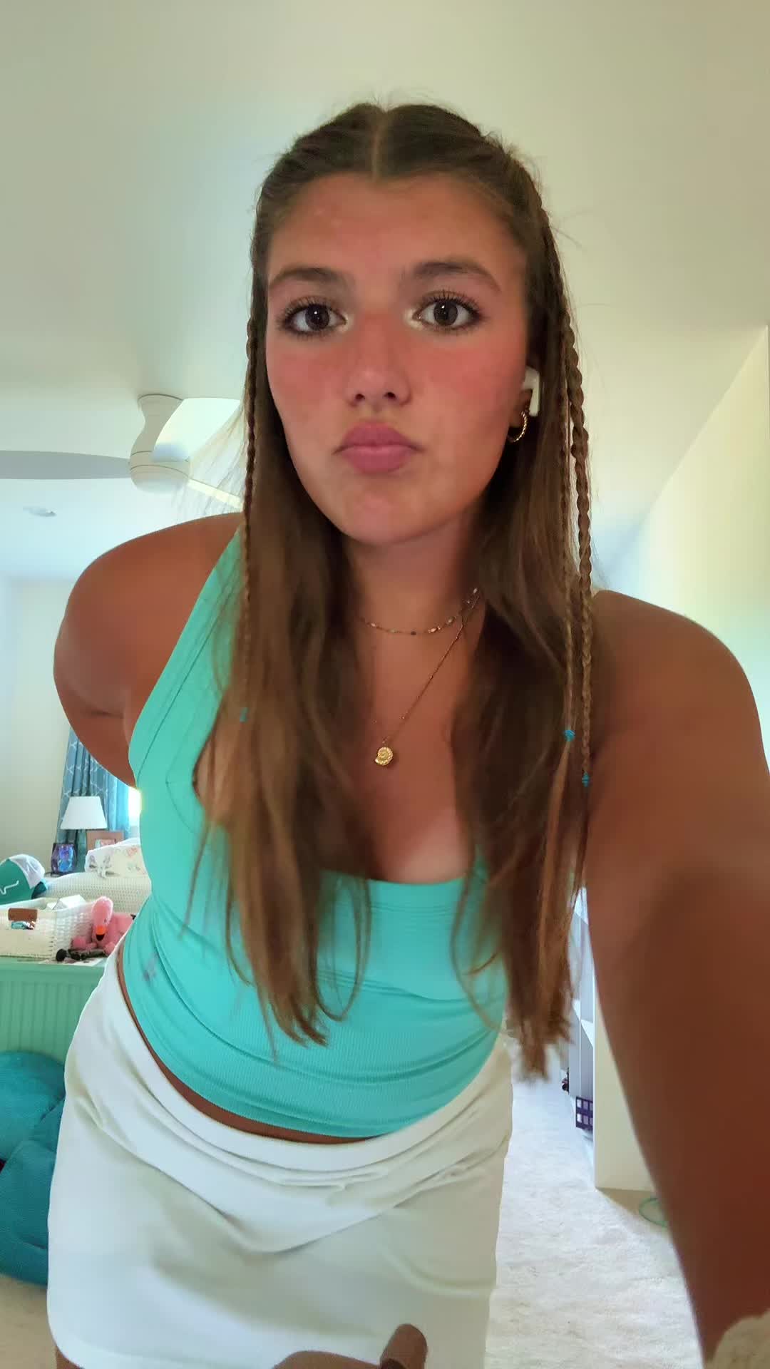 @livvispammm