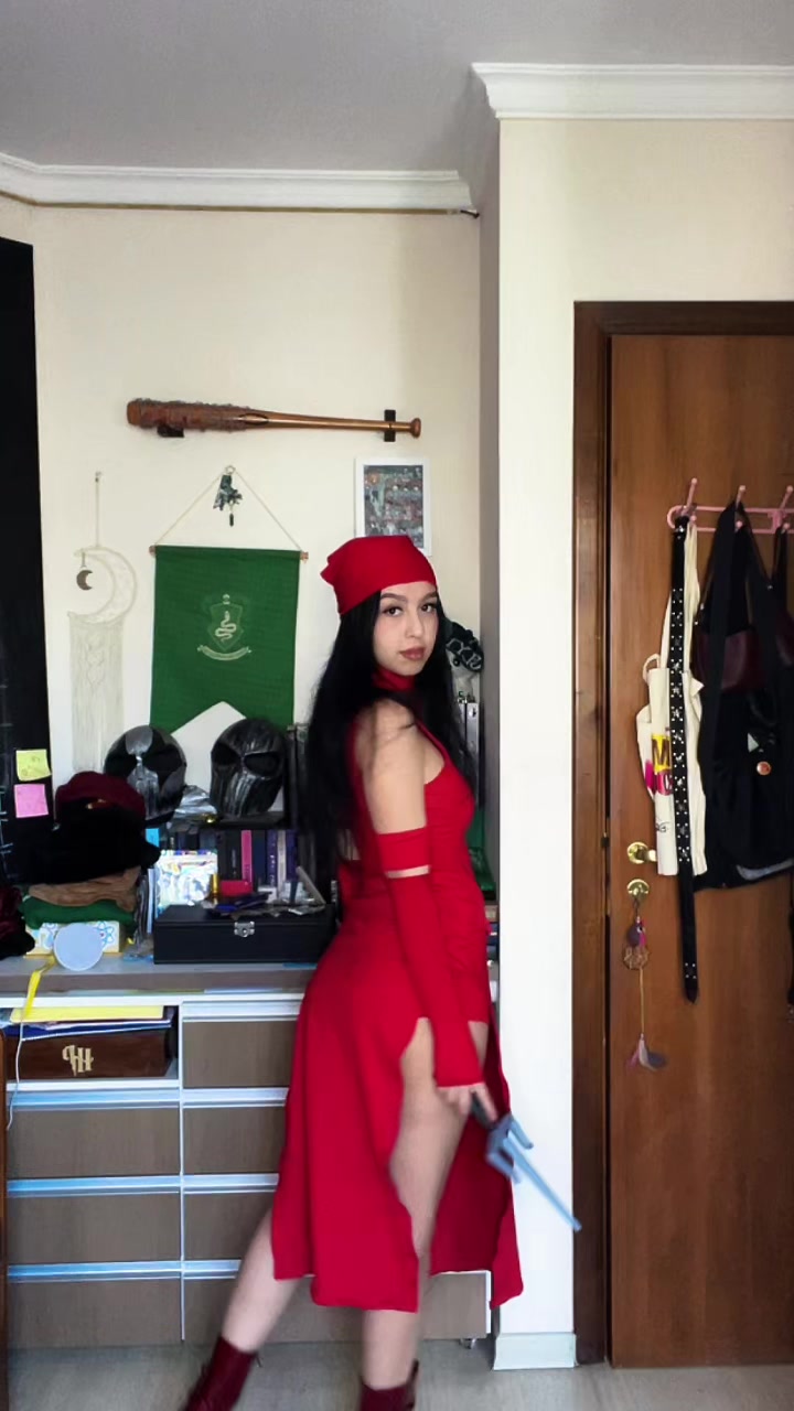 @heyitssliraa