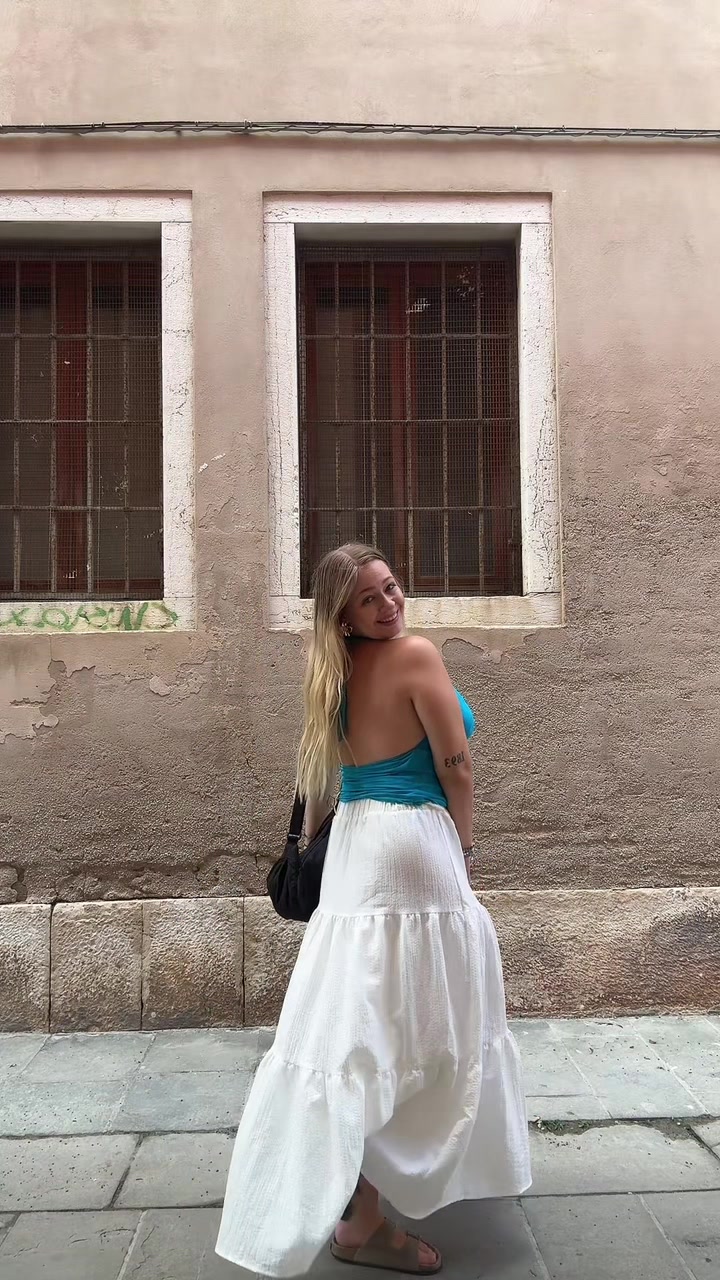 @Sandrina