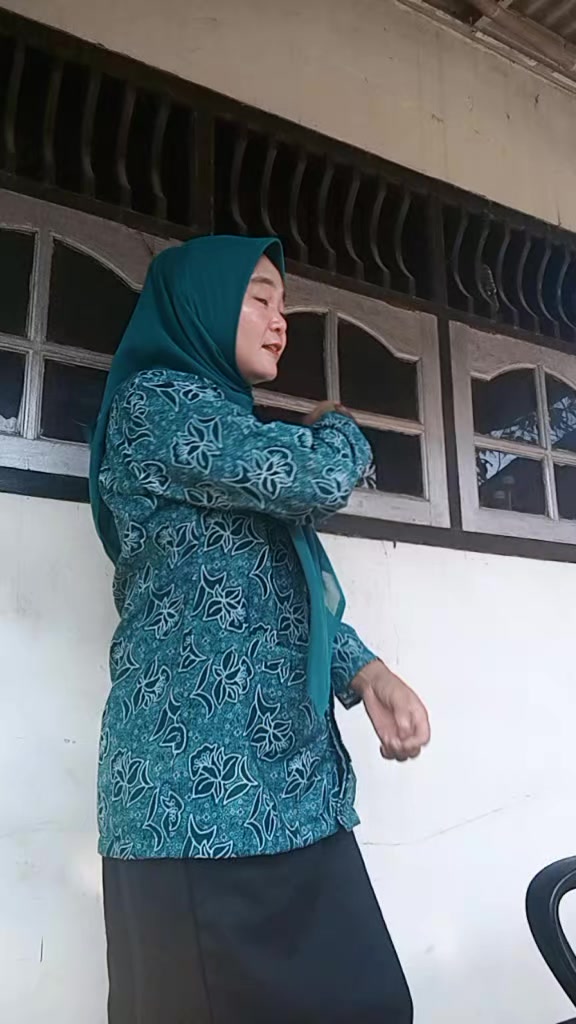 @Mae Shinta