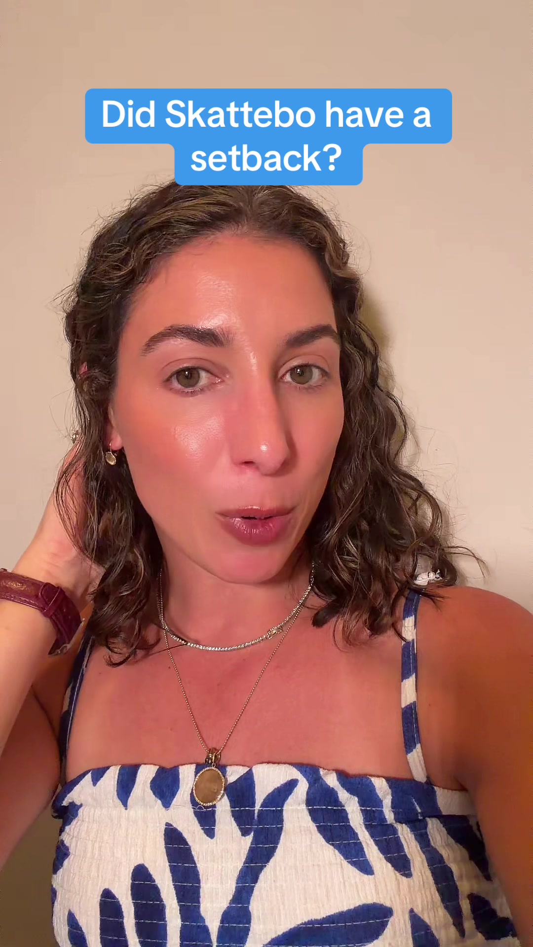 @adriannaiafolla