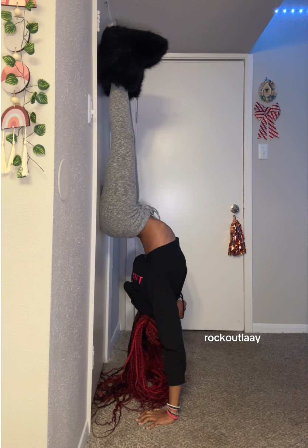 @rockoutlaay2