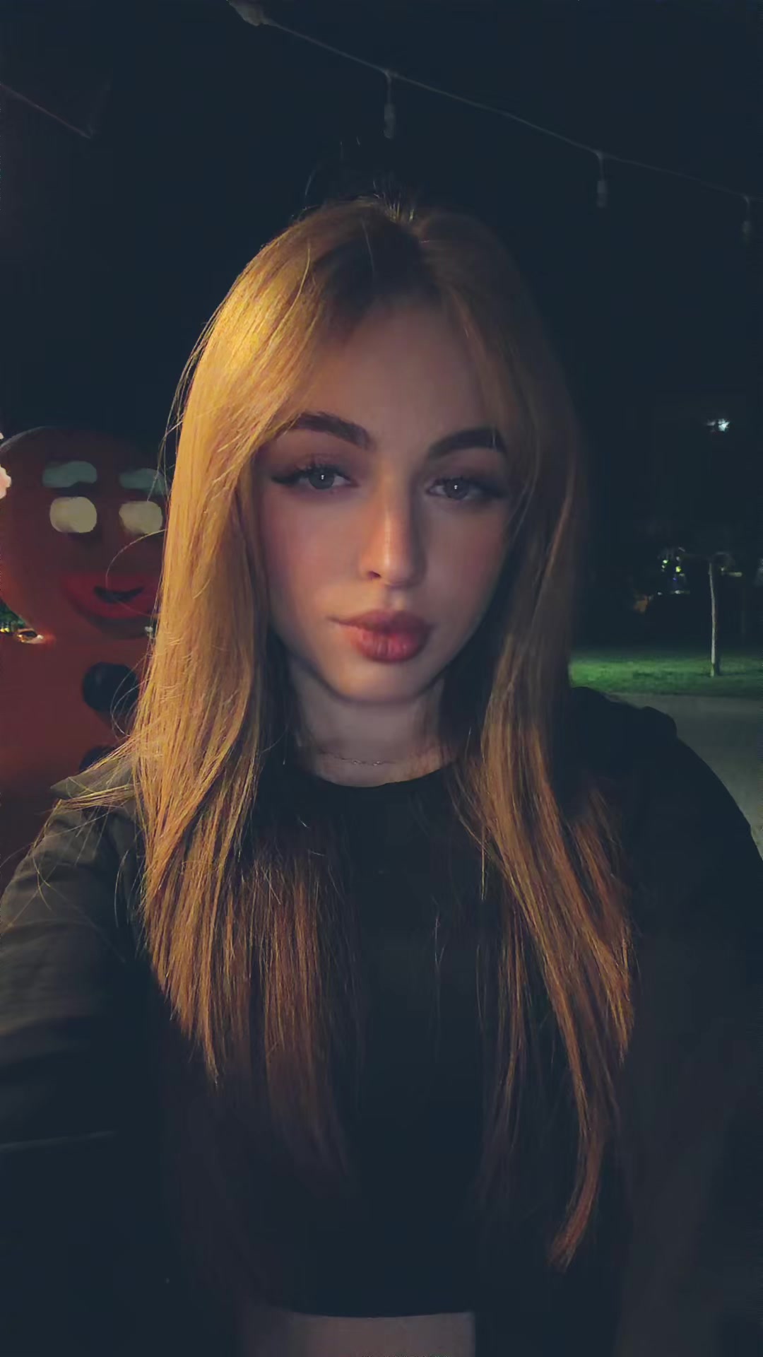 @🖤