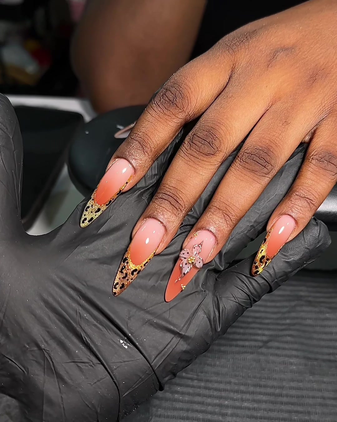 @NAIL TECHNICIAN IN IBADAN