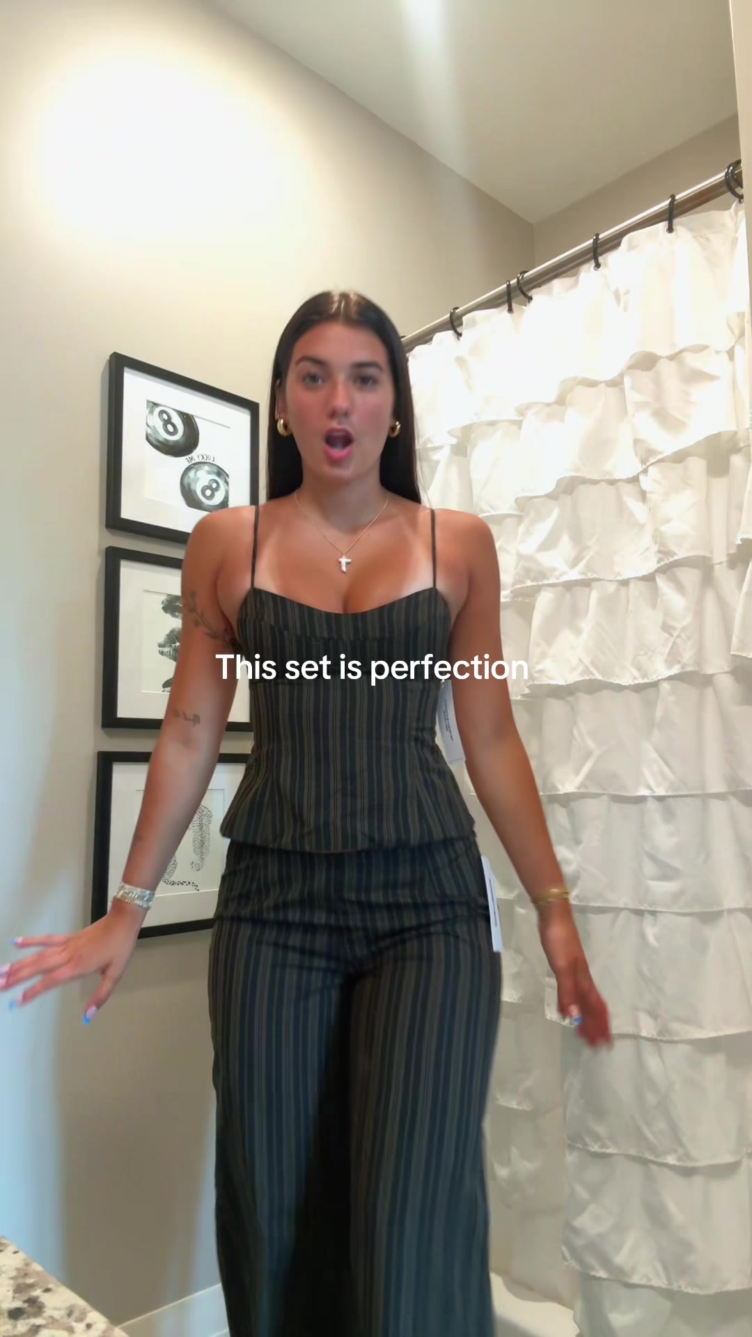 @Elise