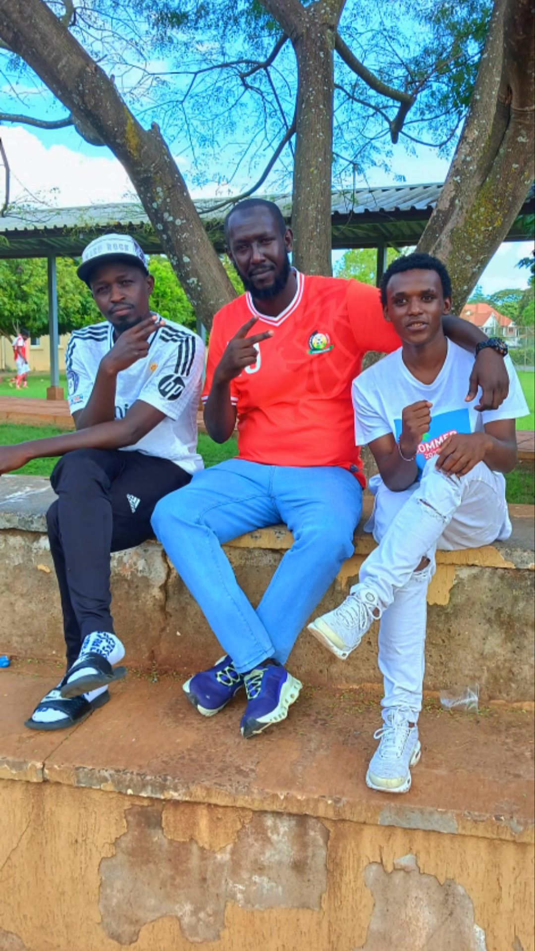 @ñøty bøy🎭