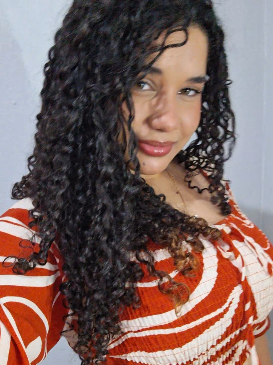 @Vitória Gularte