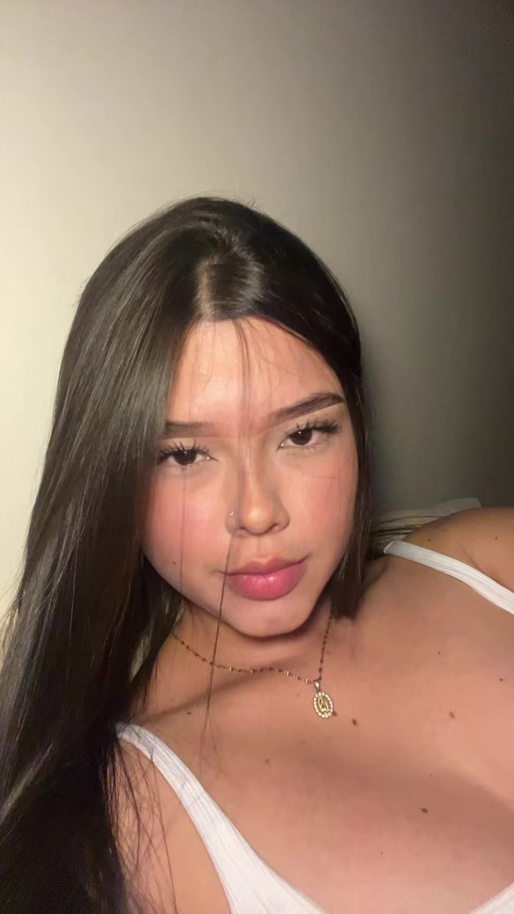 @𝐀𝐋𝐄💋