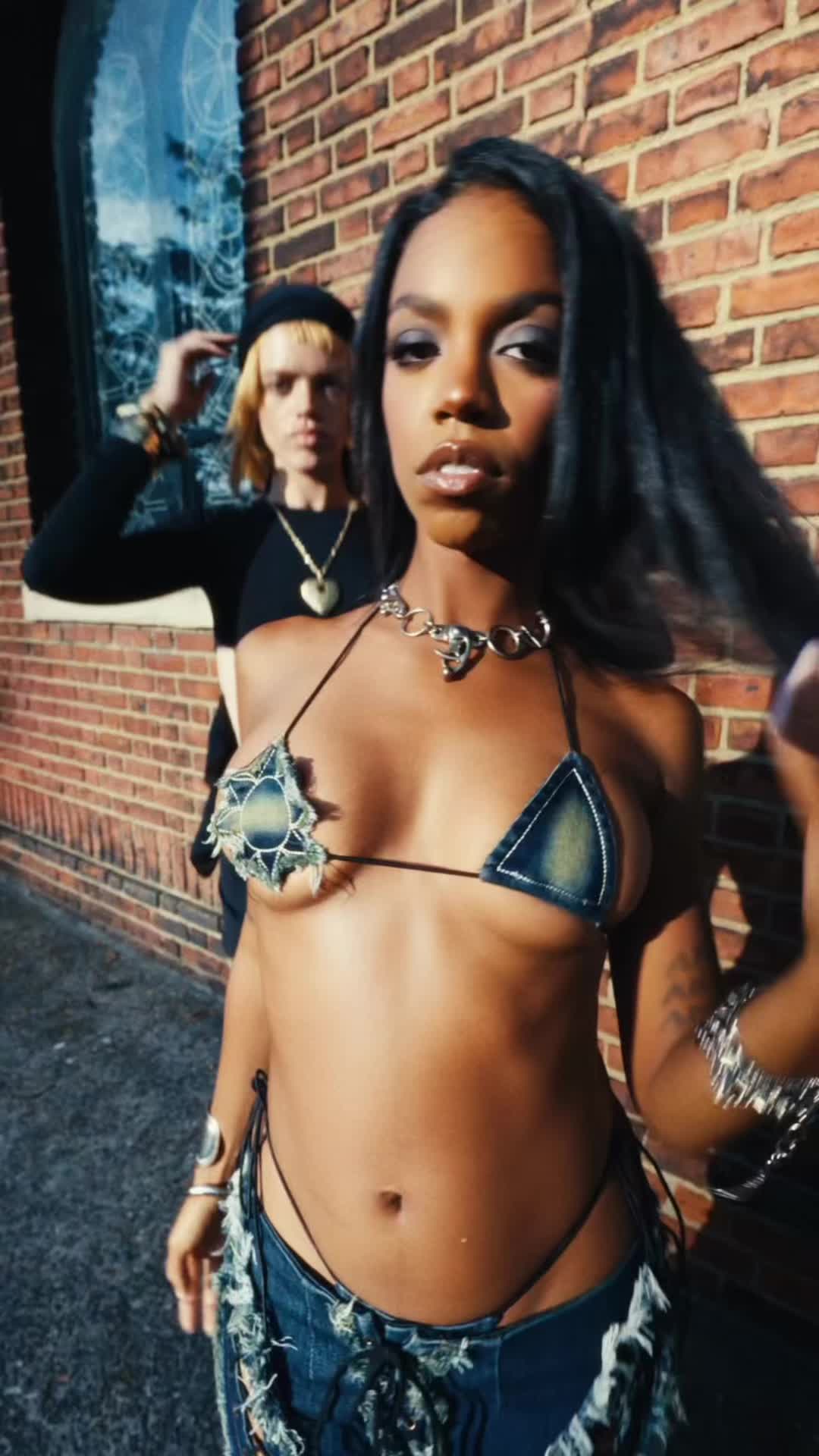 @BAYLI