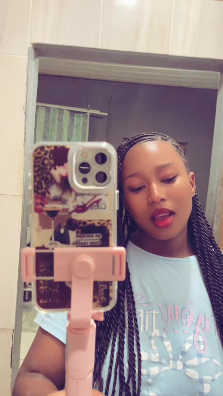 @Pretty_Baddie