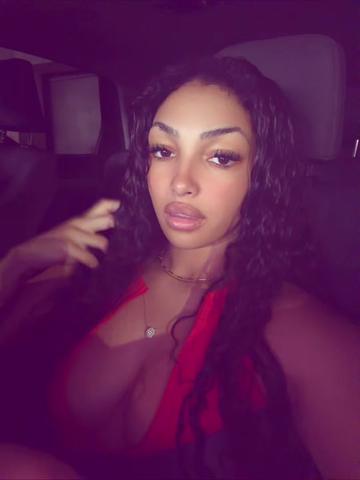 @sweetfaceliyah