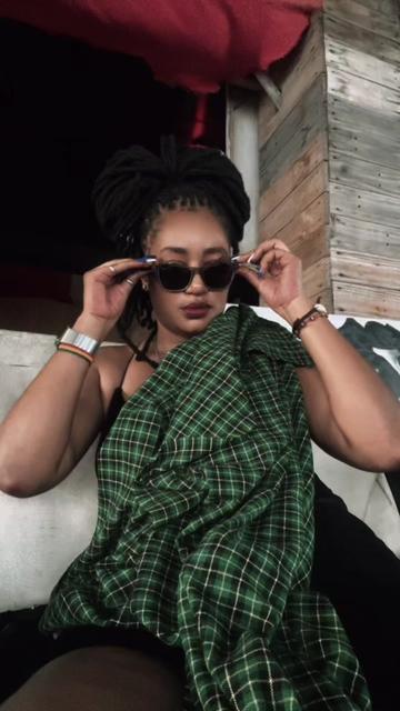@Cleopatrapoulsen   🧿🪬
