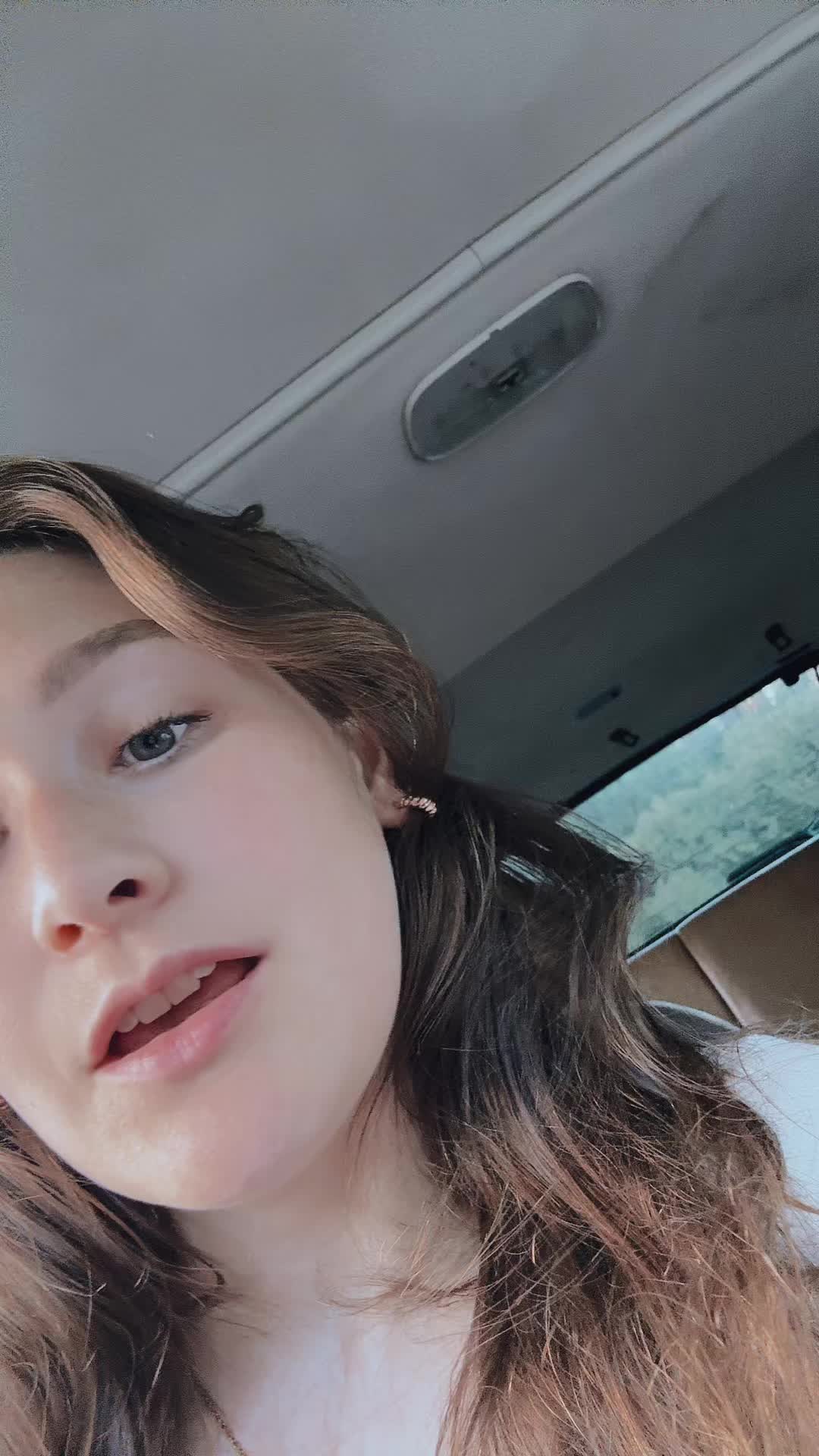 @KayraJayneee
