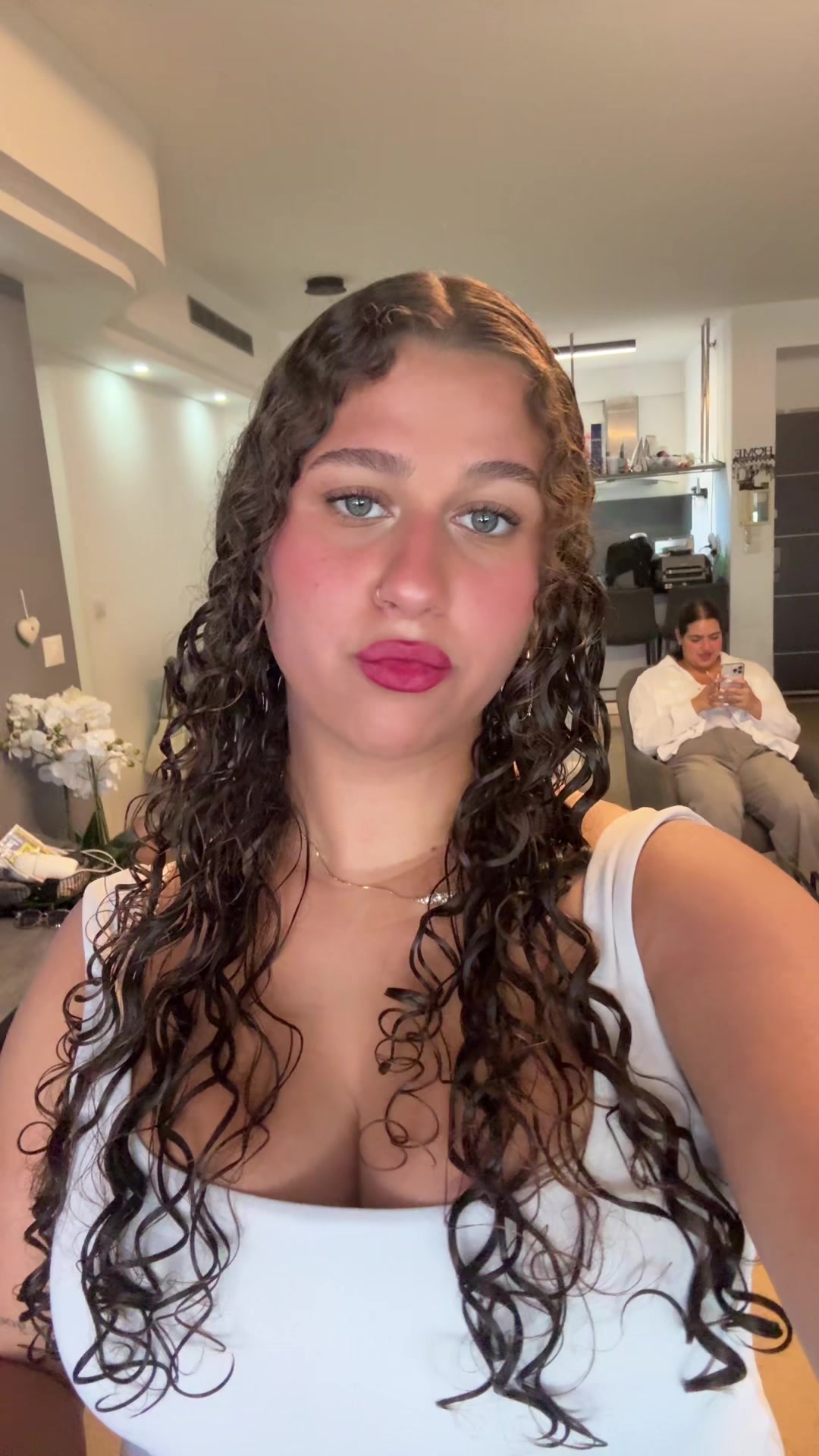 @Lia__raina