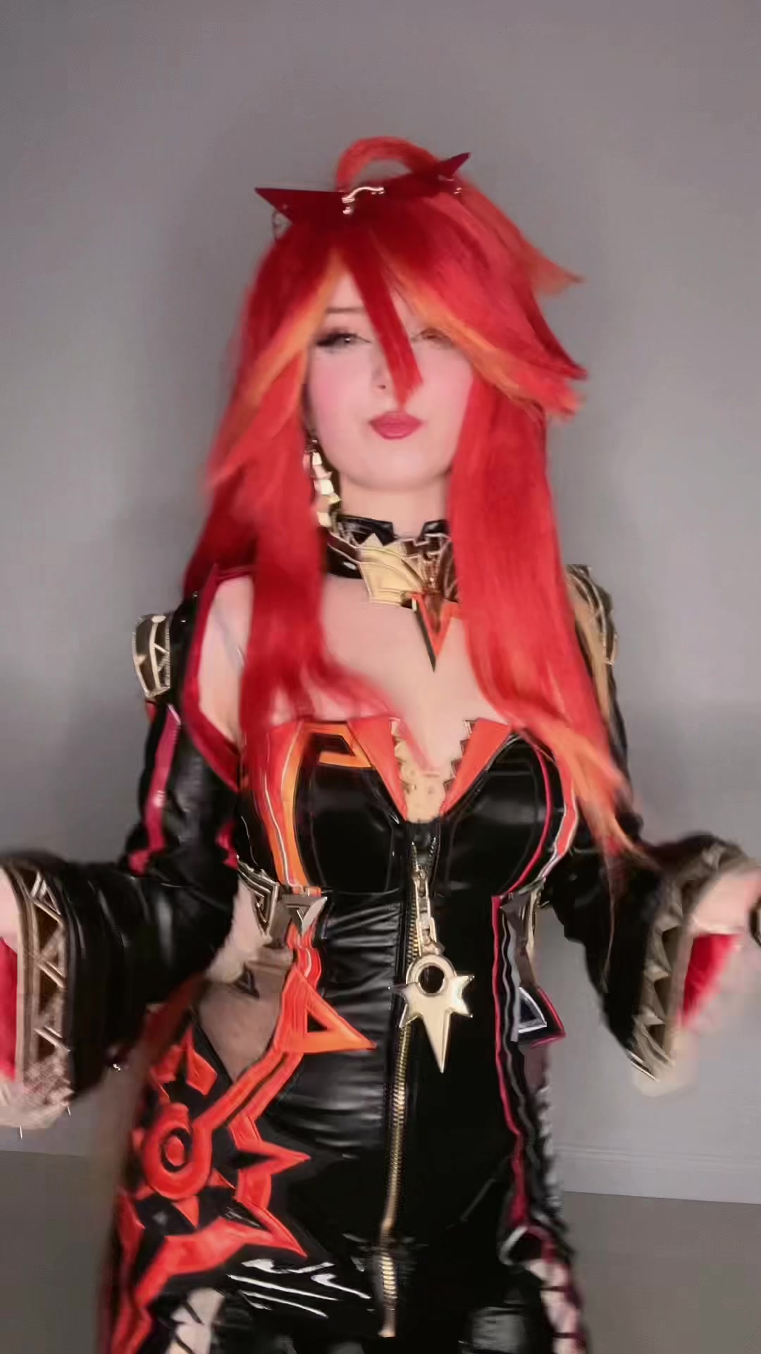 @s.akura.cos