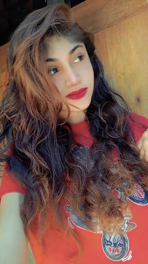 @Dilsha 🧚♱✨🧚