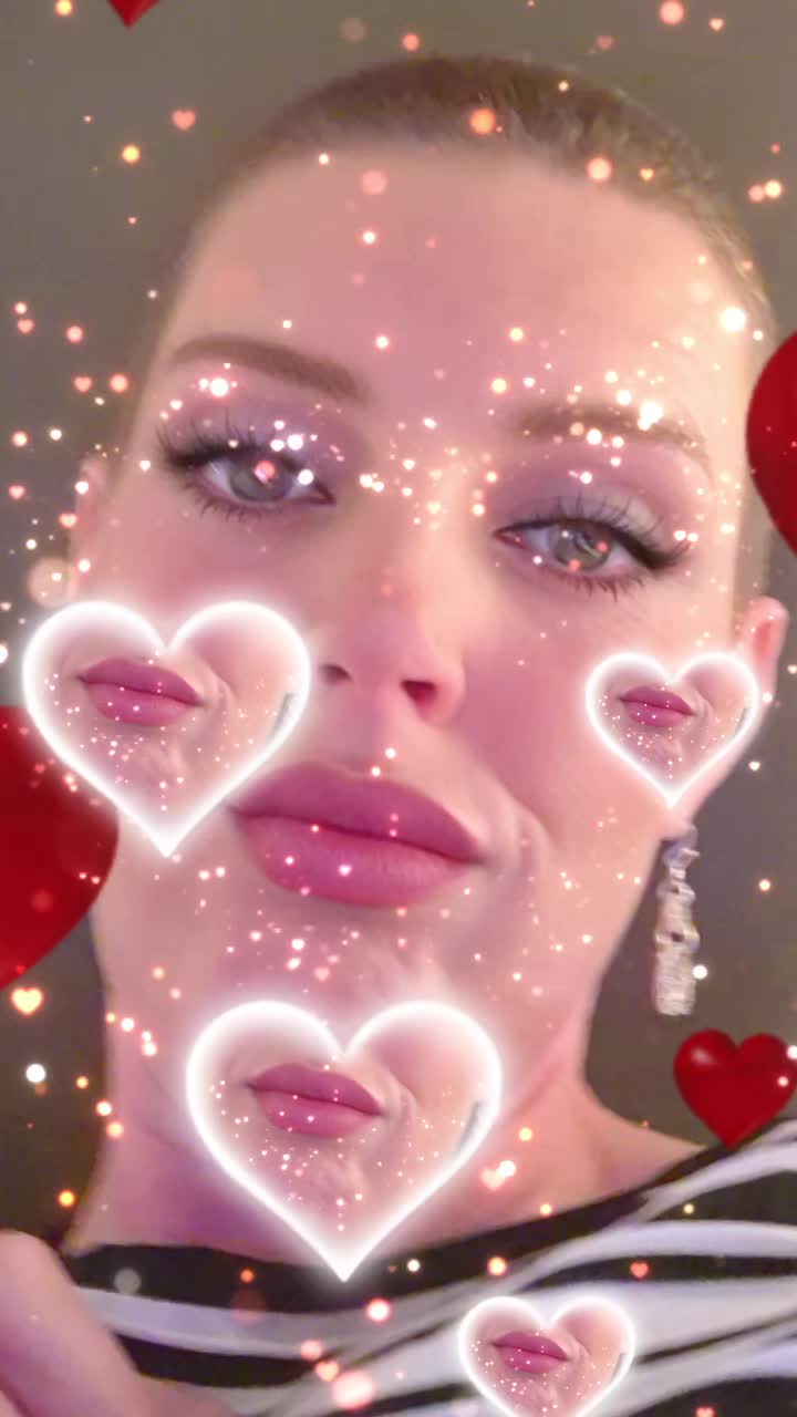 @clairebevs