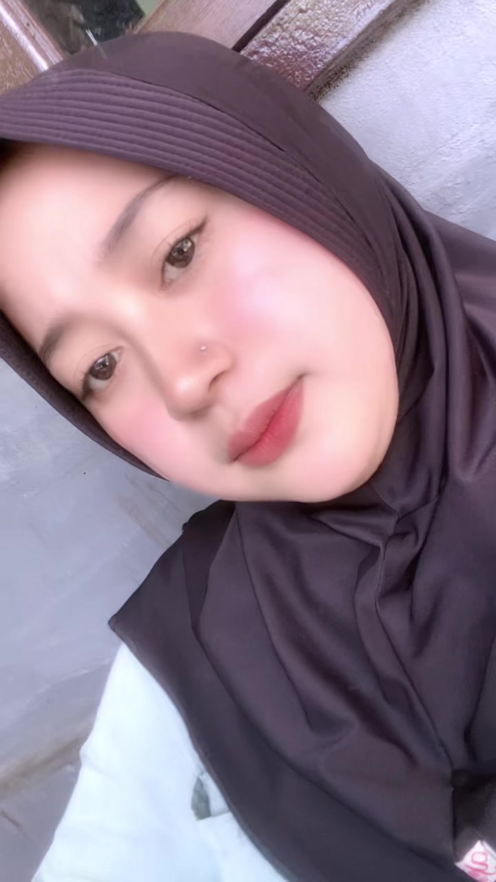 @Dhe