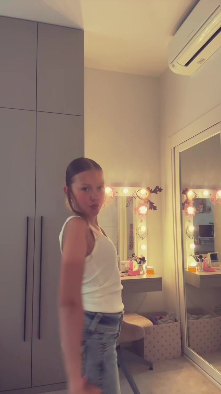@abuziarovva_v