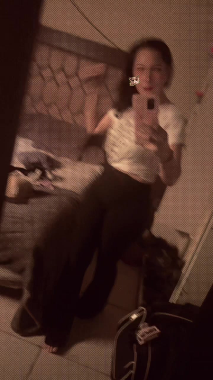 @lauivoviñiri