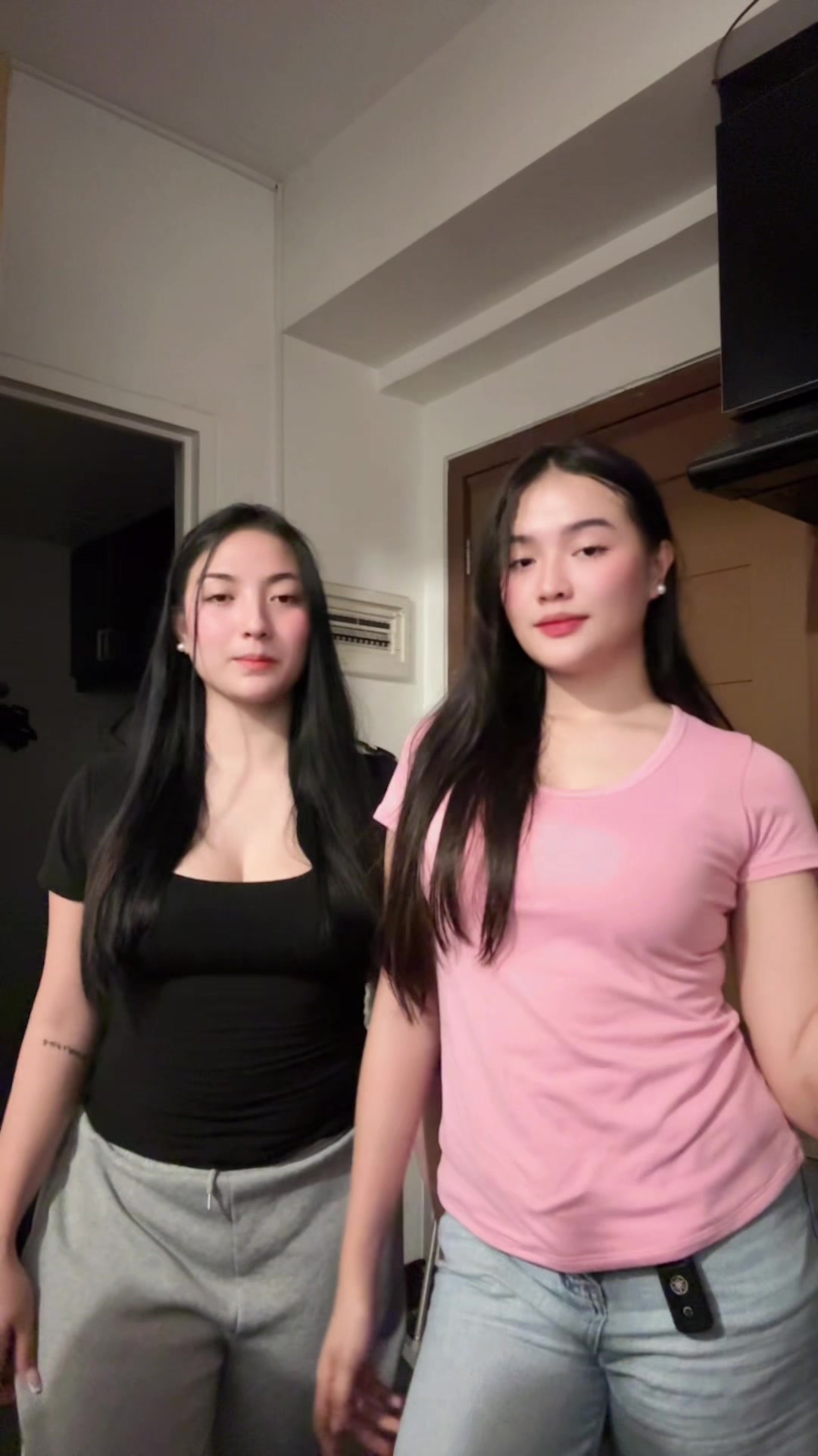 @𝓮𝓵𝓸𝓲𝓼𝓪
