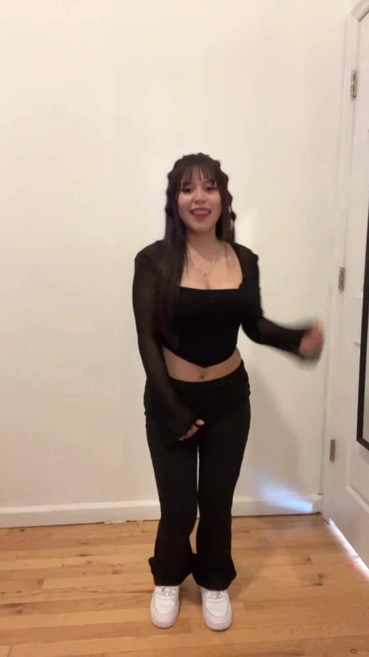 @Jesica_cv