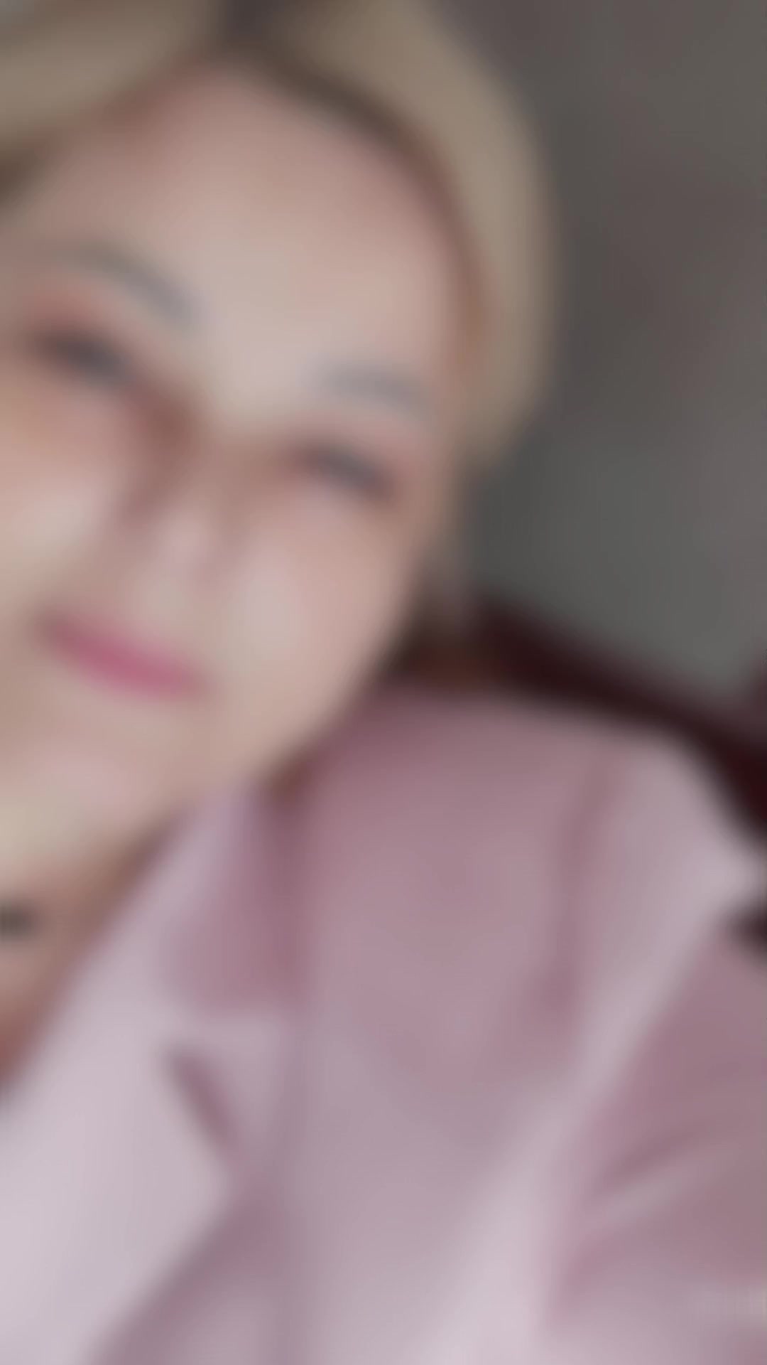 @͟E͟l͟e͟n͟a͟_͟F͟i͟l͟i͟p͟ ͟8͟0