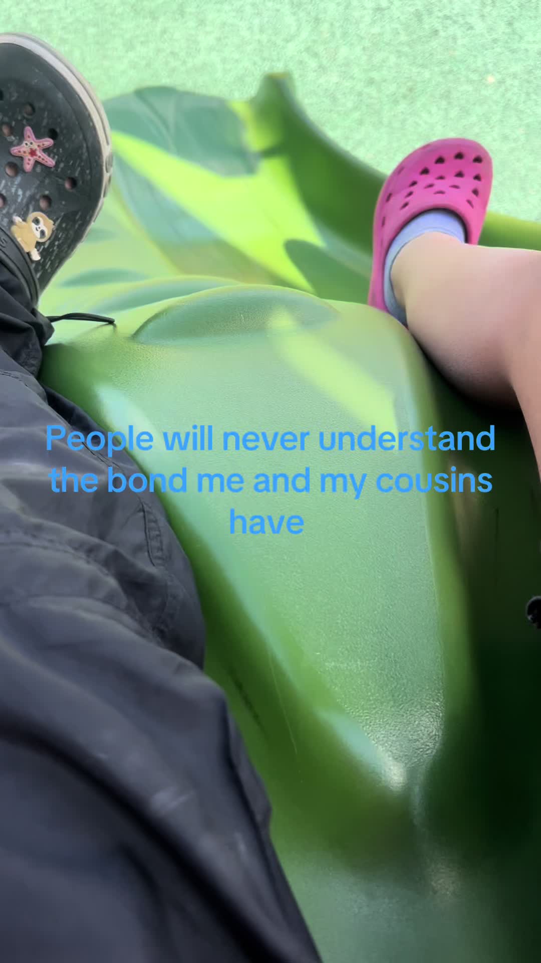 @.>^< >_<
