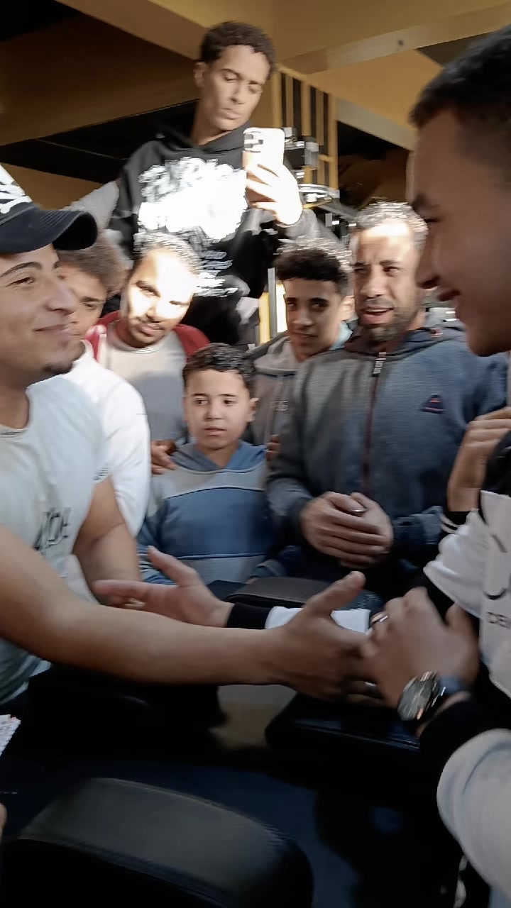 @نفسي احقك حلمي💔الناس تشجعني