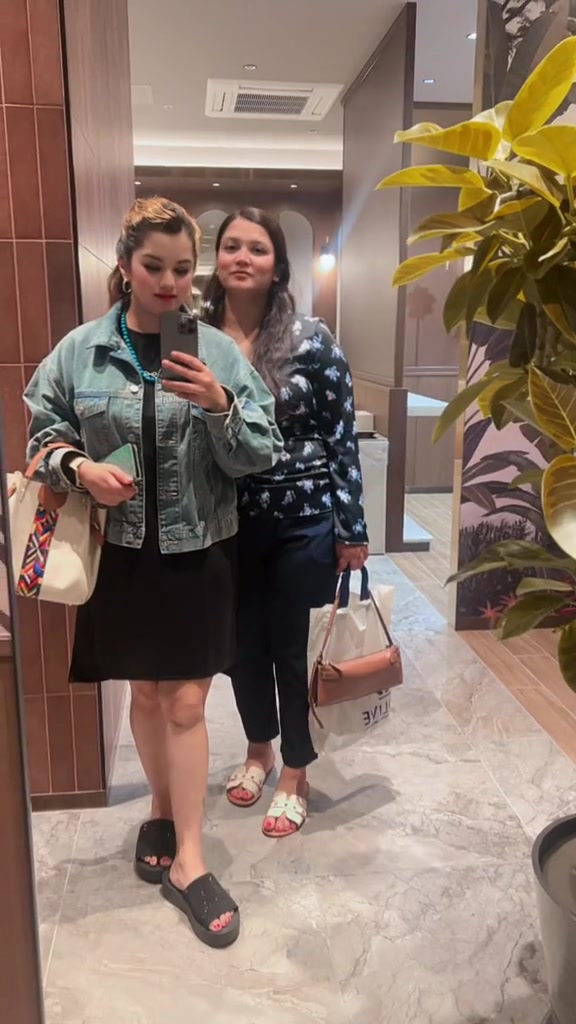 @reenajee28