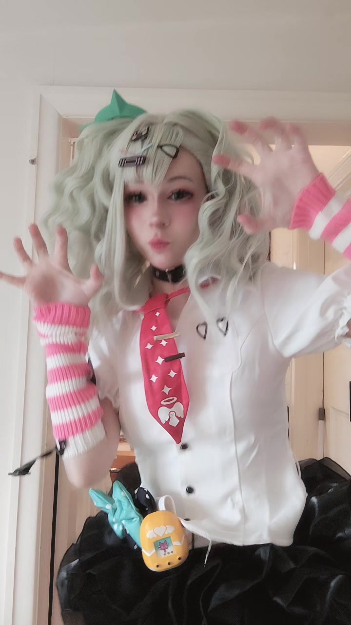 @Bella εꨄ︎з