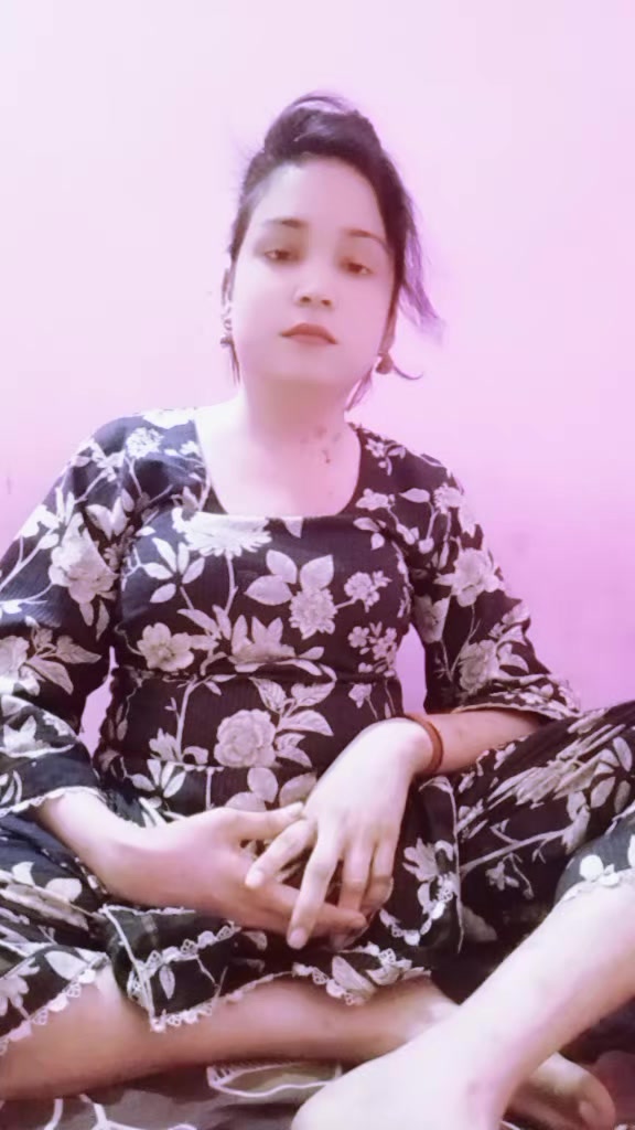 @MADAM HAYA SEXY