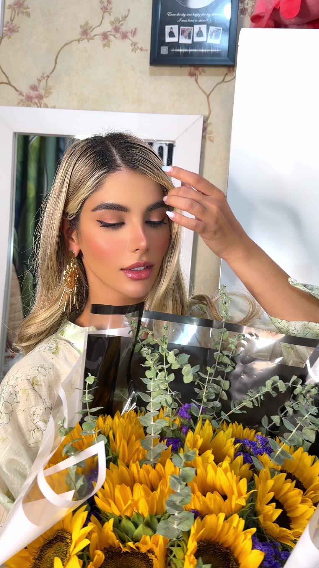 @Niloofar