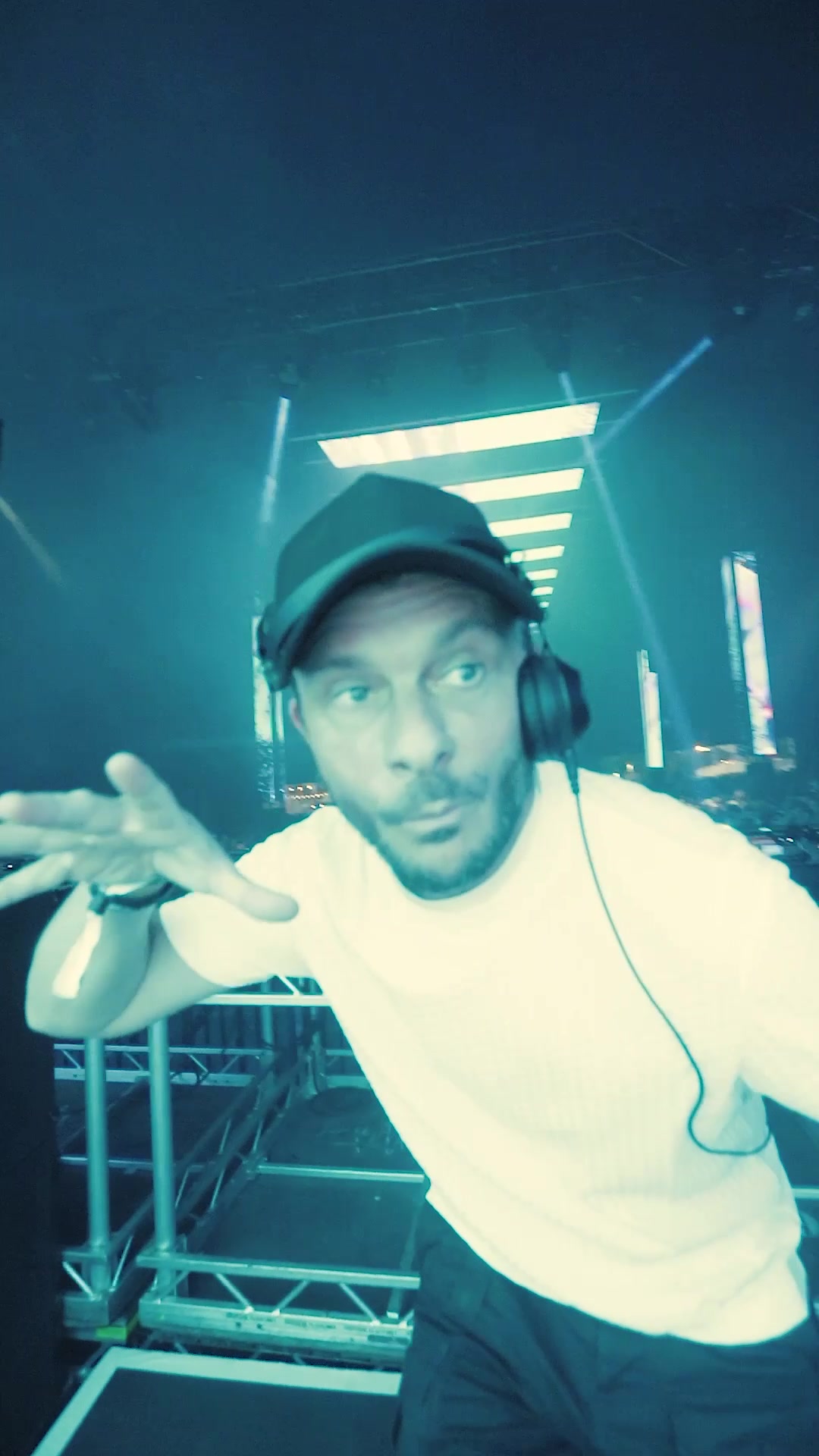 @ANDY C