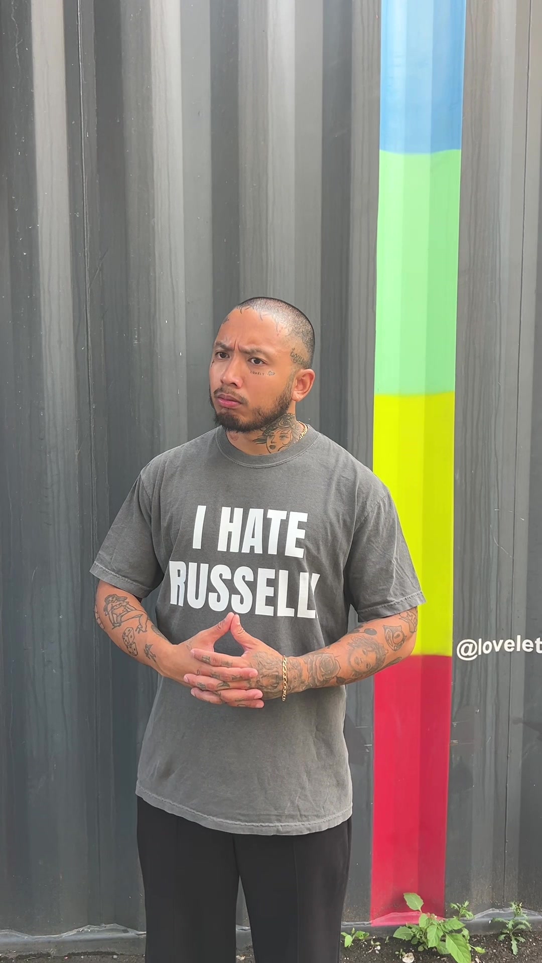 @RUSSELL!