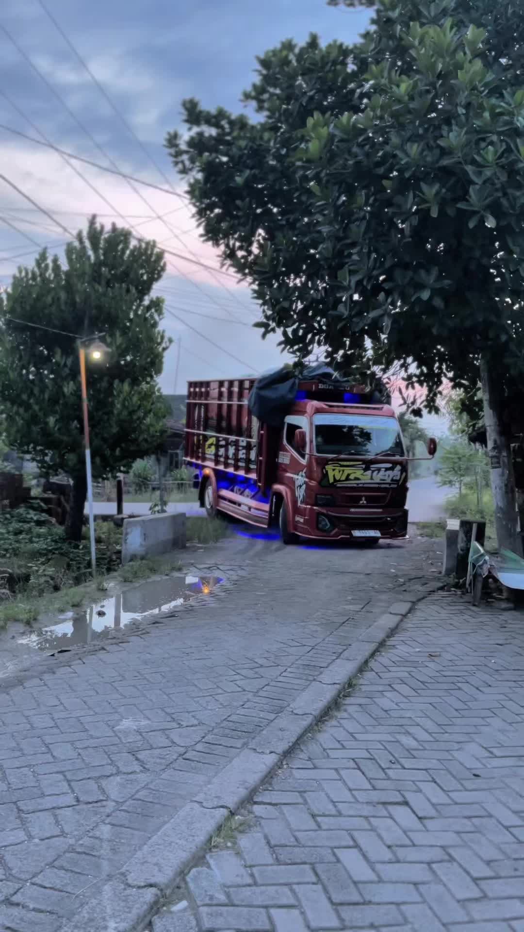 @𝐔𝐃 𝐏𝐀𝐑𝐍𝐈 𝐏𝐎𝐋𝐎𝐖𝐈𝐉𝐎