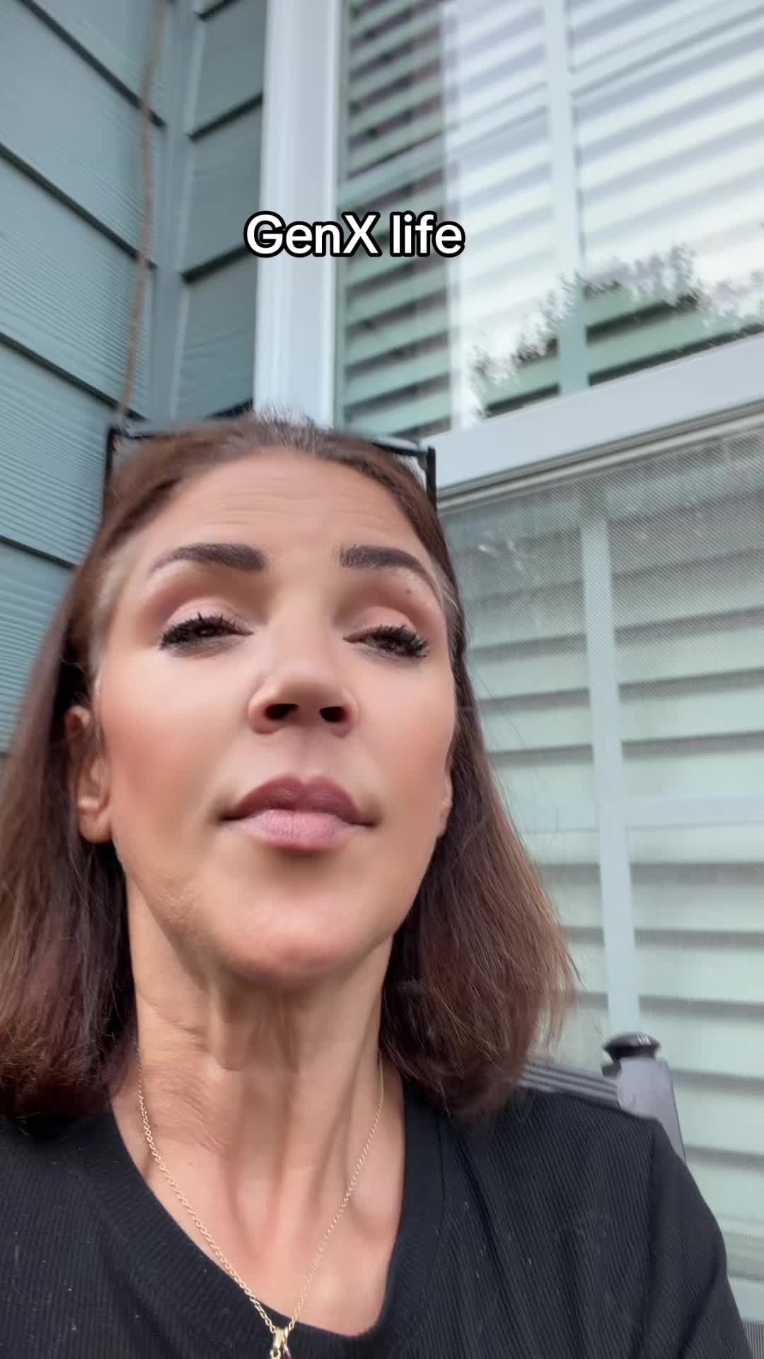 @Demi