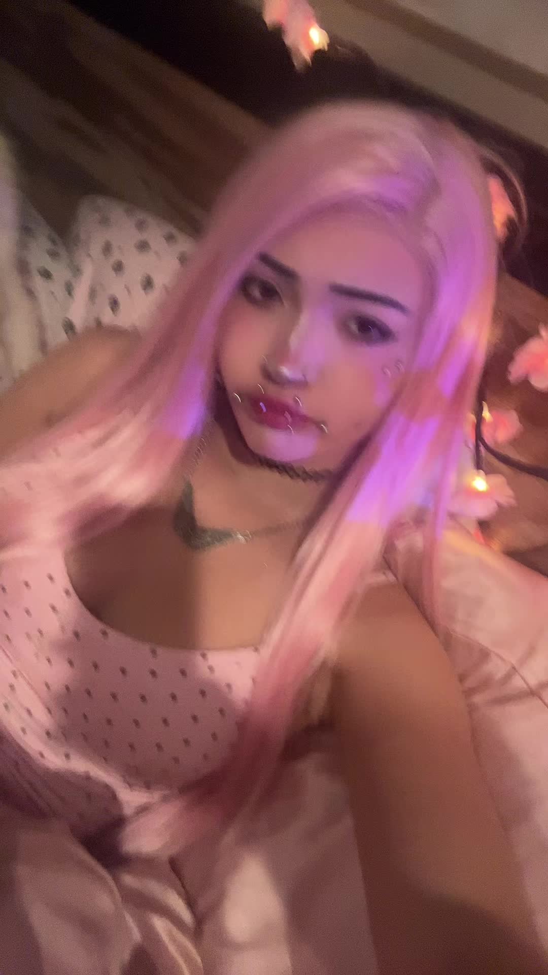 @twinkletoez28
