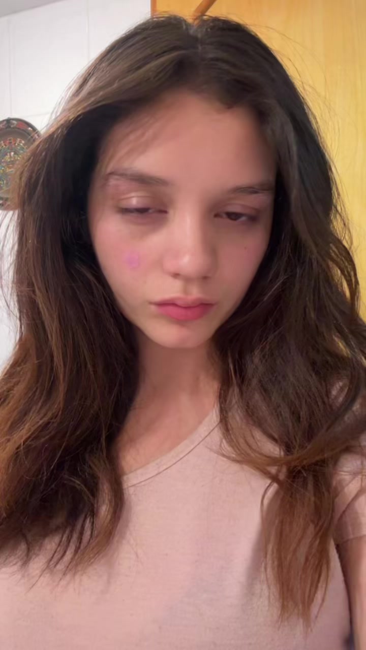 @amieluchis