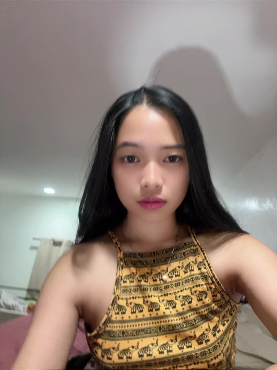 @🫦