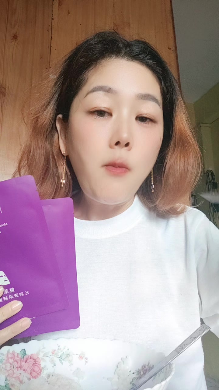 @Kachin Lady đđđ