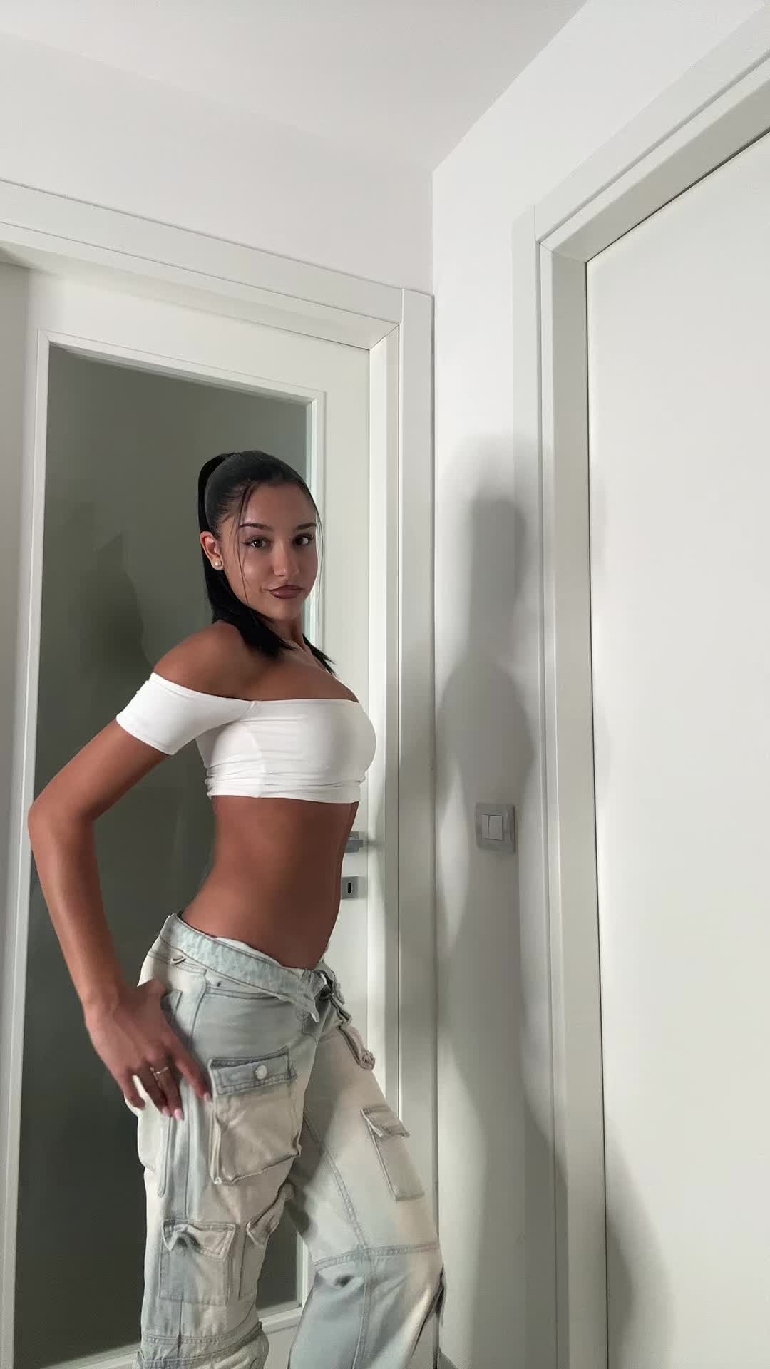 @Valentina