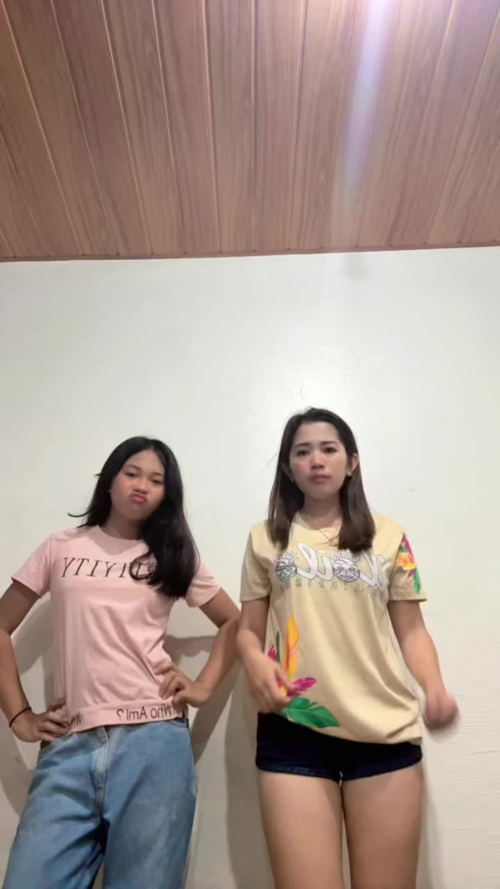 @Momai