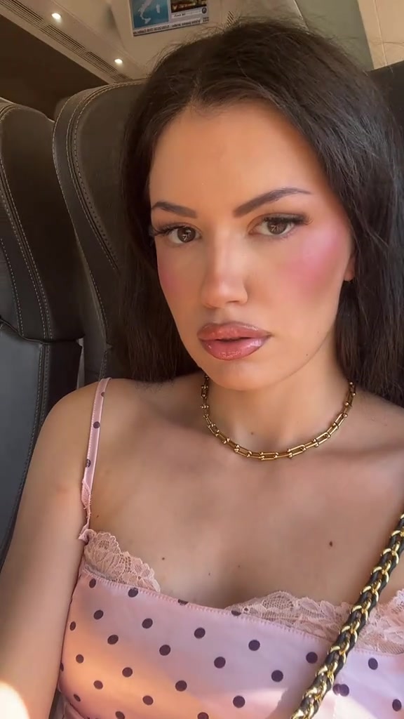 @elena.conte__