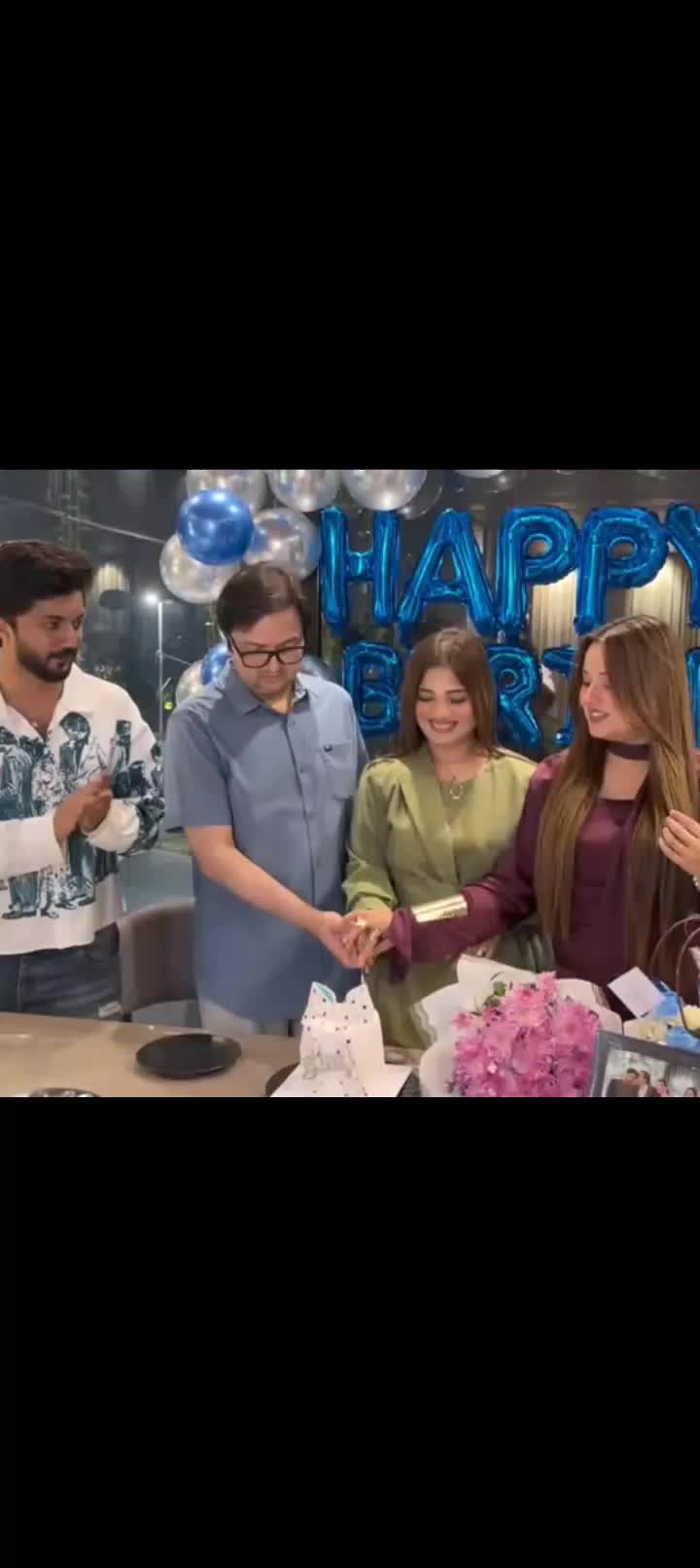 @Mr and Mrs Hussain tareen ♥️😍