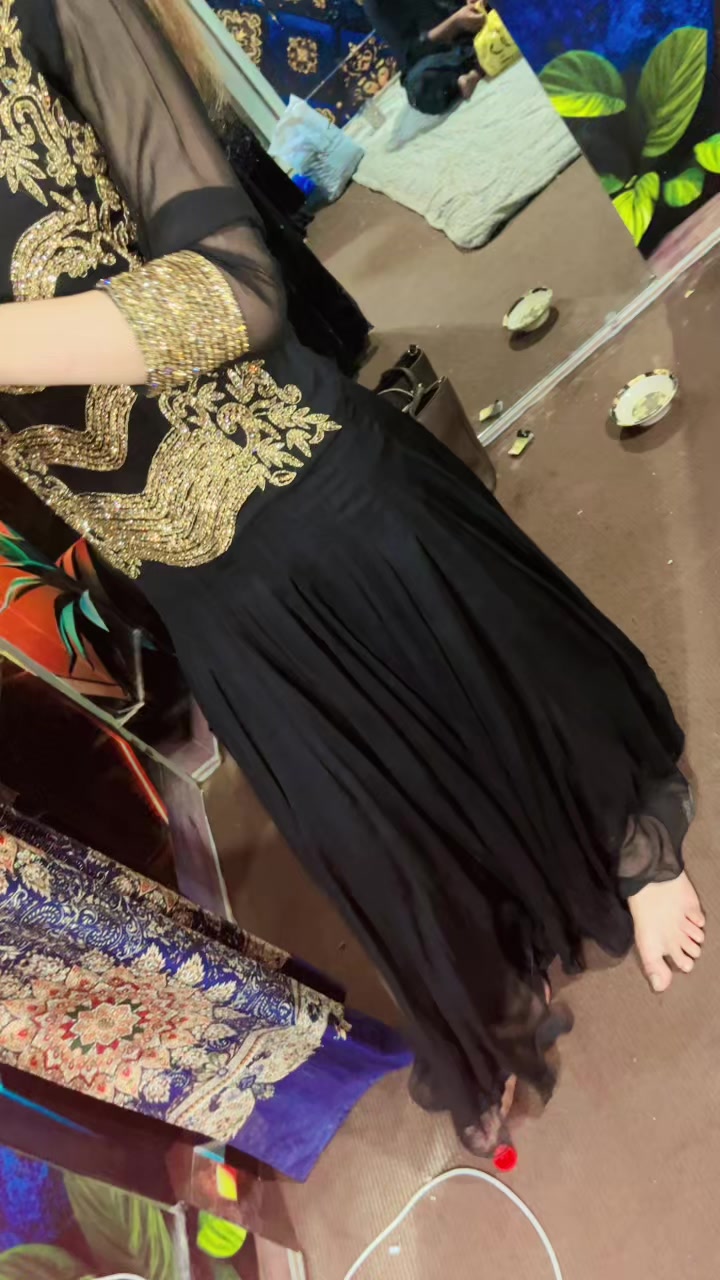 @Sherrykhanzadi0